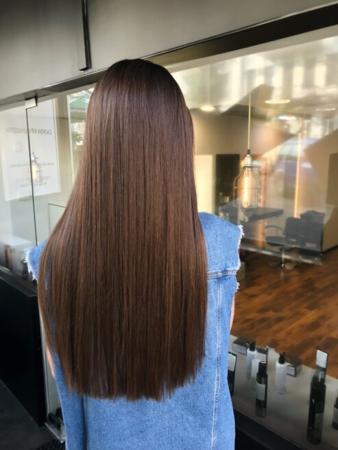 довге волосся темне